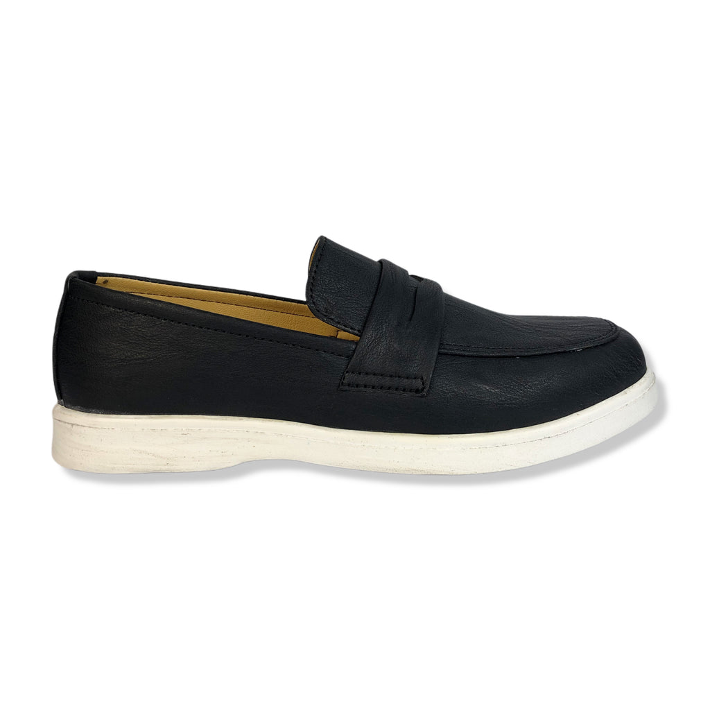 BLACK MEDICATED LOAFER