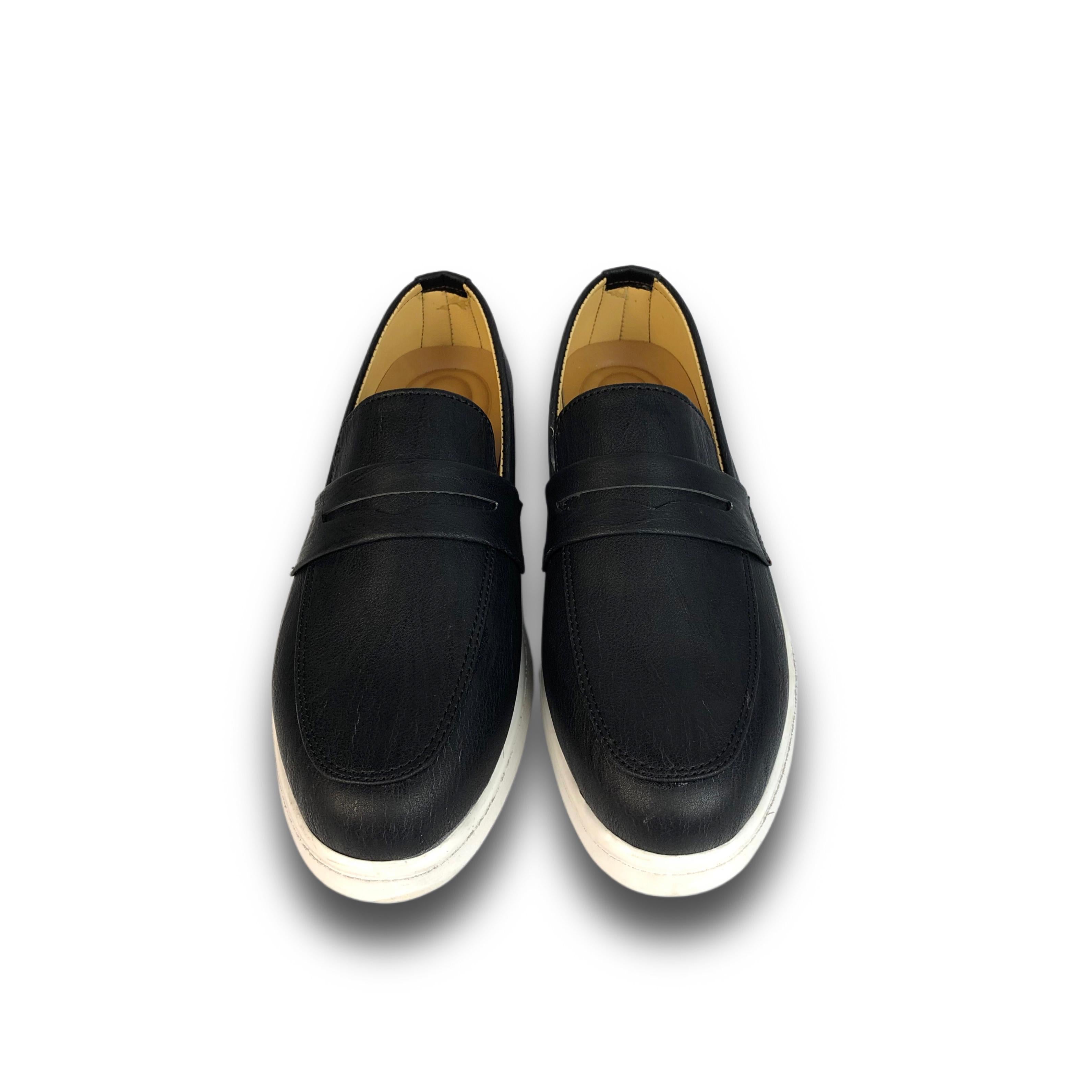 BLACK MEDICATED LOAFER