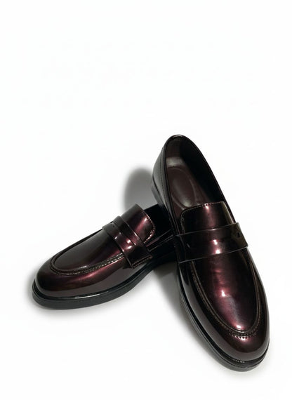 DARK PURPLE PATENT MEDICATED CASUAL