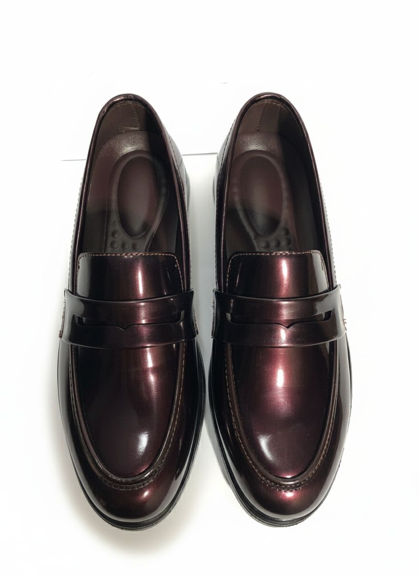 DARK PURPLE PATENT MEDICATED CASUAL