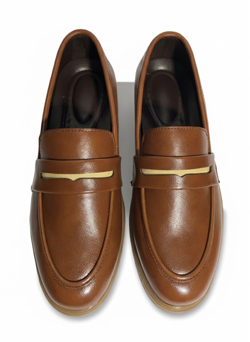 MUSTARD MEDICATED LOAFER
